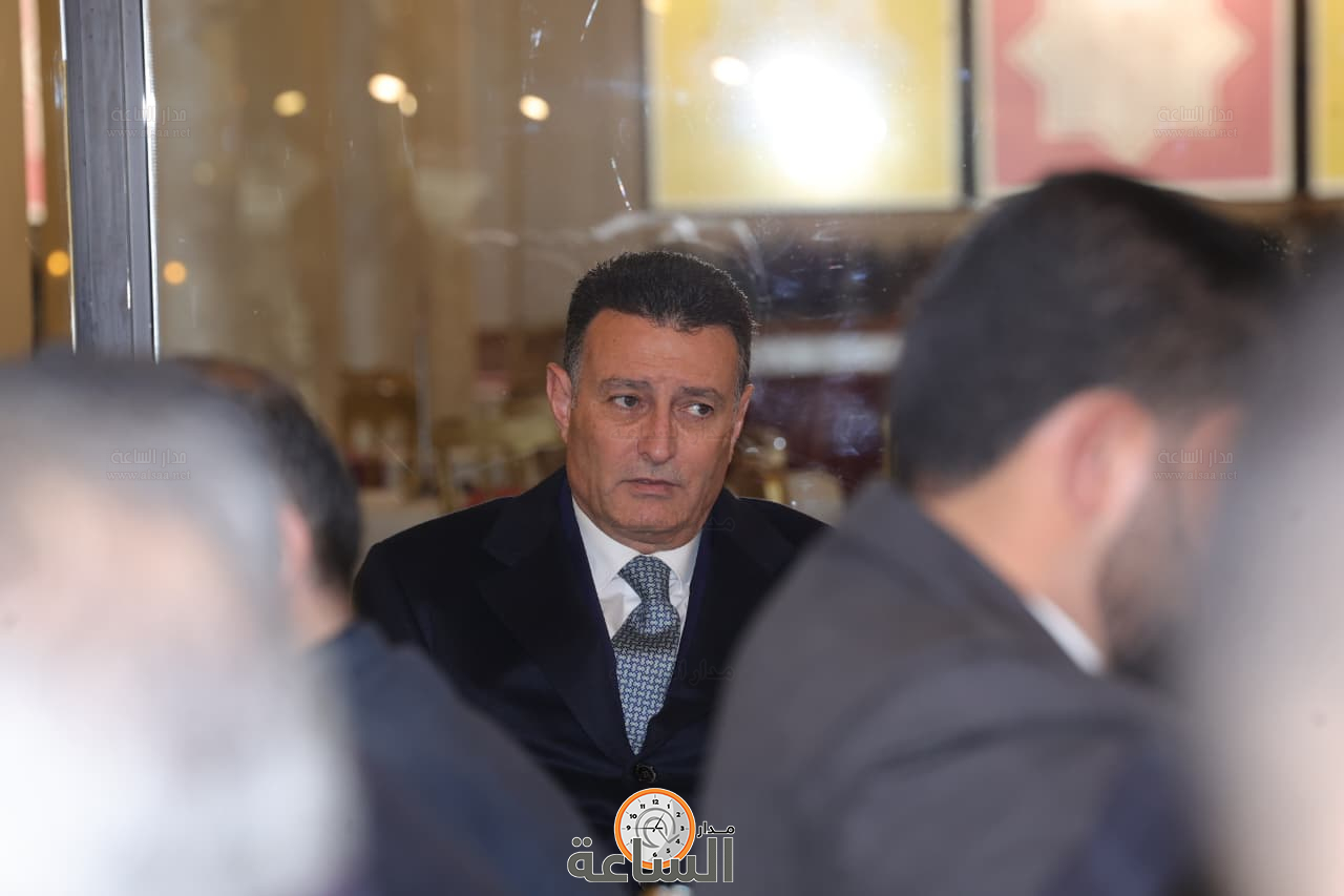 Madar Al-Saa Images 0.051493836889530464