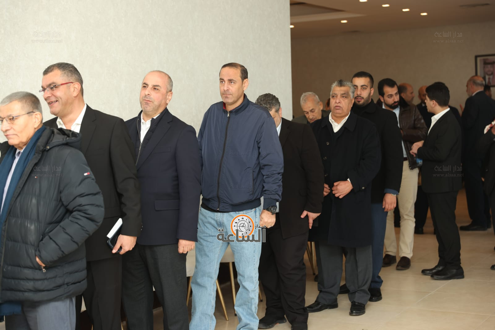 Madar Al-Saa Images 0.004770591361812793