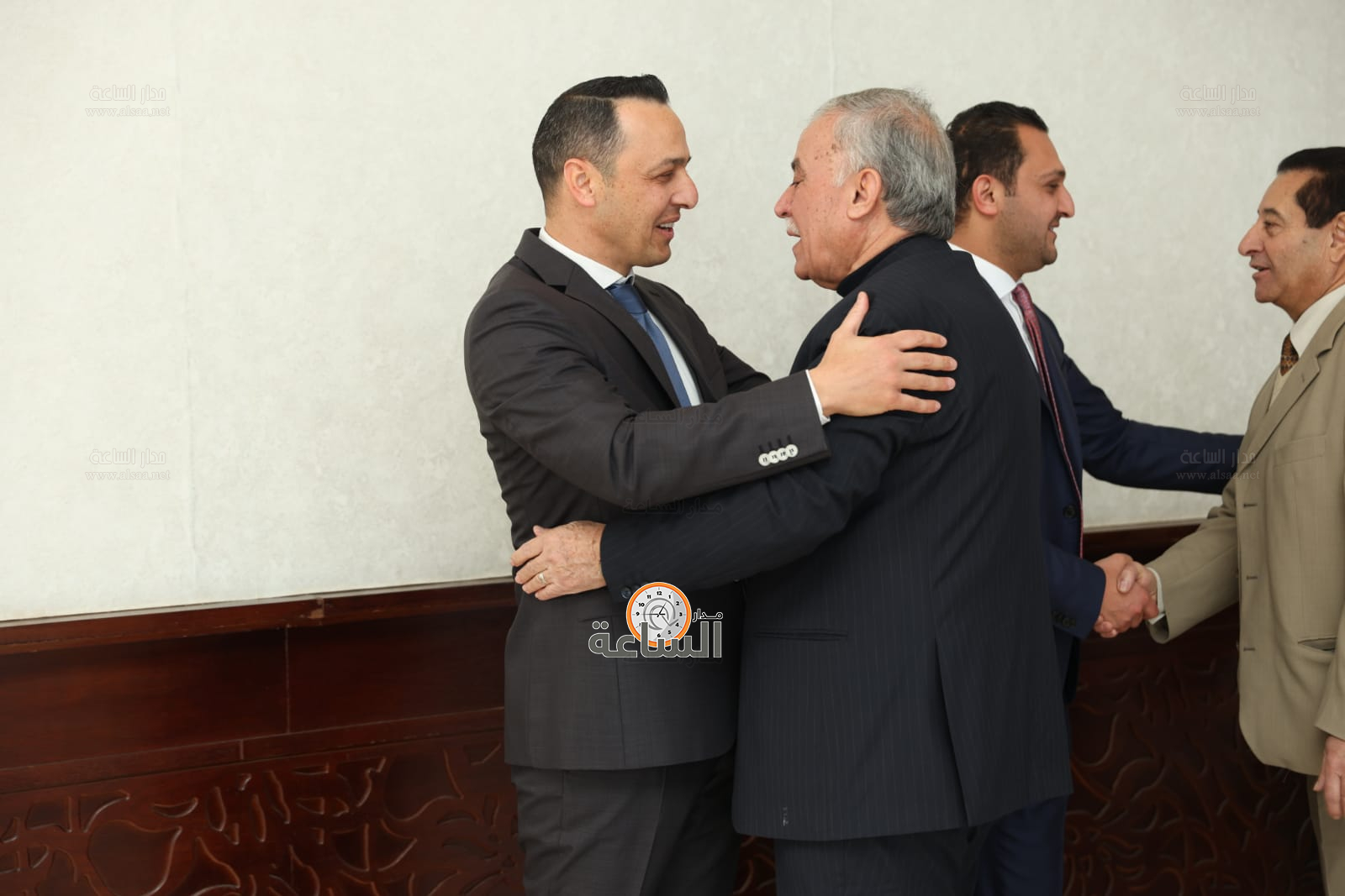 Madar Al-Saa Images 0.7120997098682224