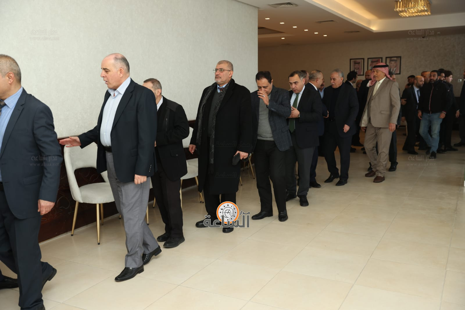 Madar Al-Saa Images 0.857167149955686