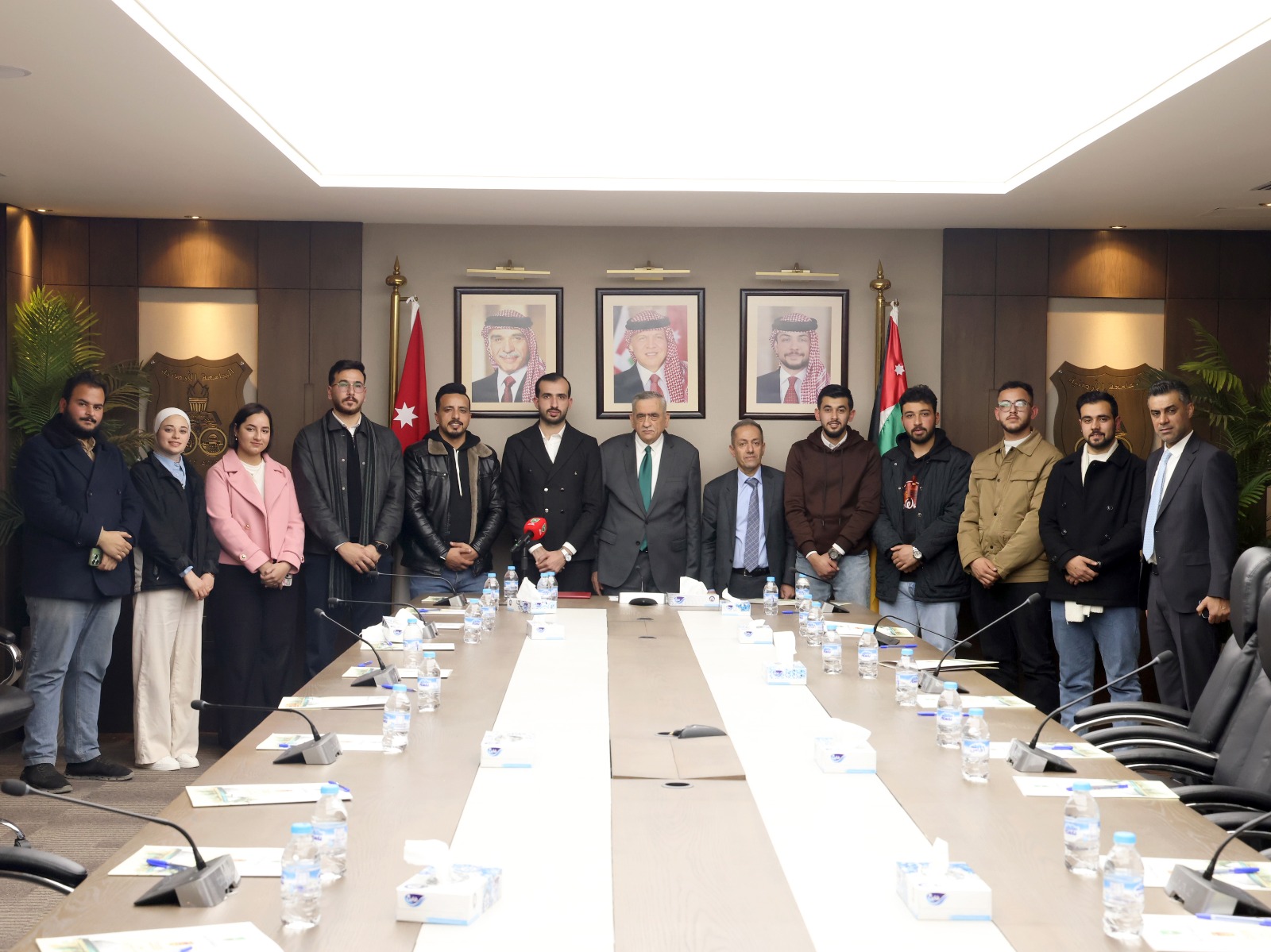 Madar Al-Saa Images 0.539446410657352