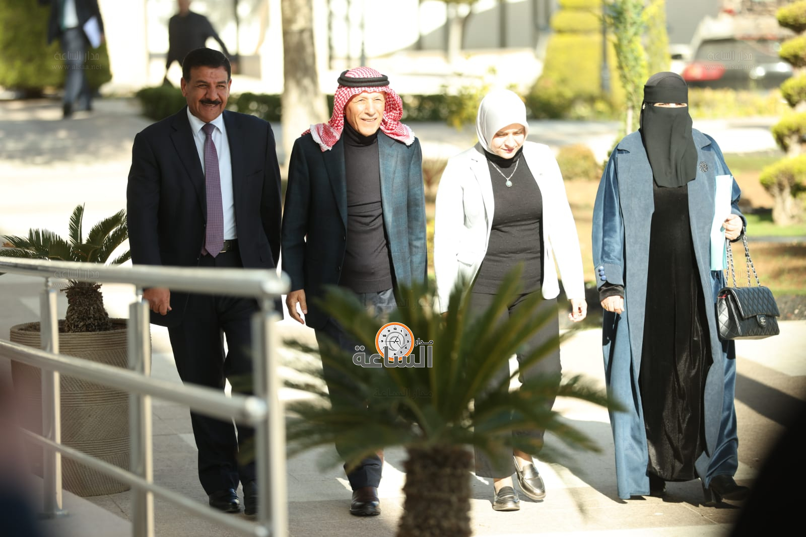 Madar Al-Saa Images 0.4606166244169797