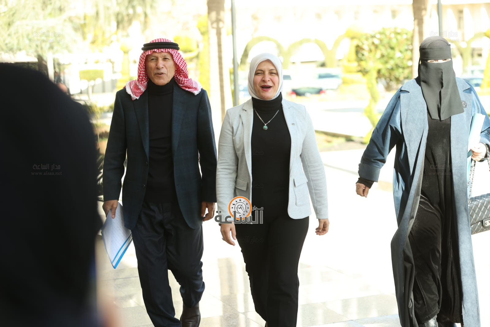 Madar Al-Saa Images 0.12088775527638773