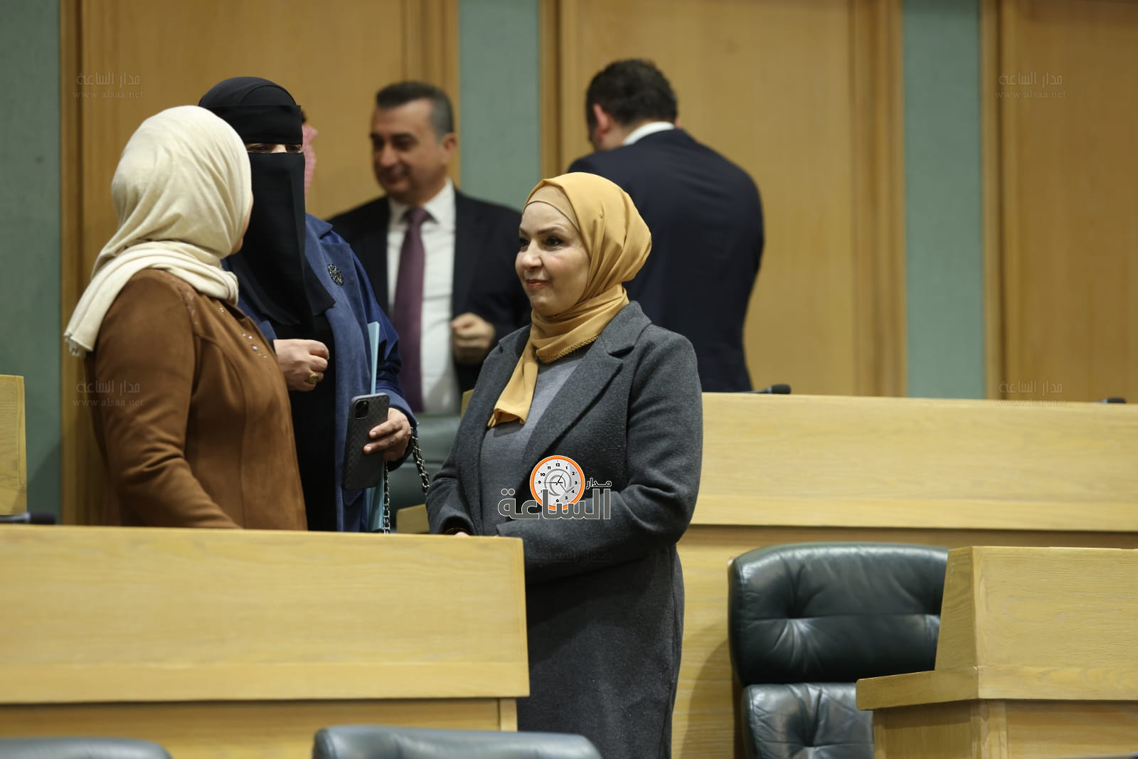 Madar Al-Saa Images 0.5670533080880974