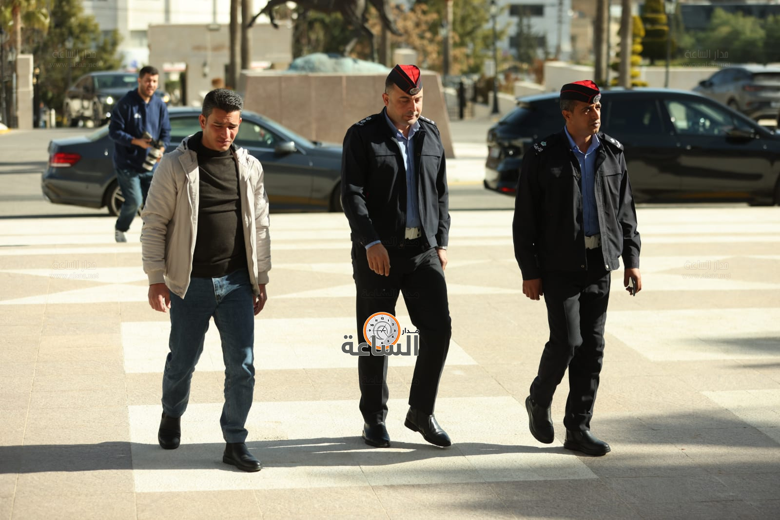 Madar Al-Saa Images 0.6943556130247306