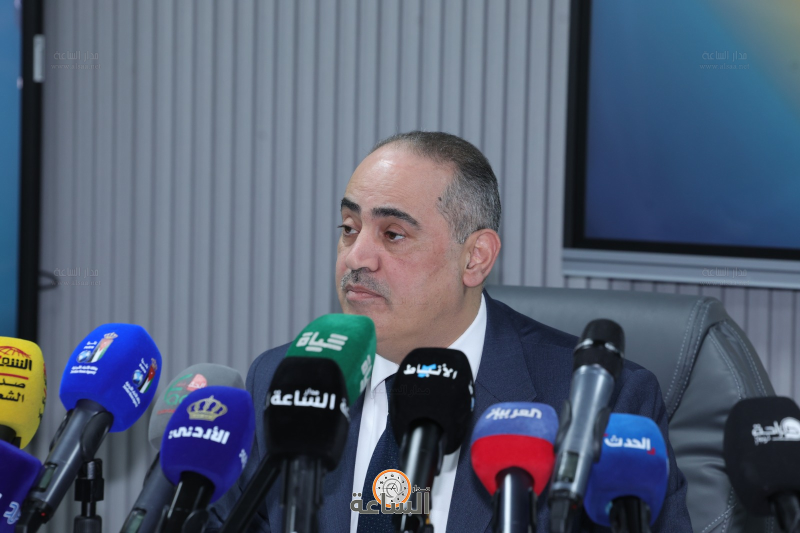 Madar Al-Saa Images 0.5678018710201123