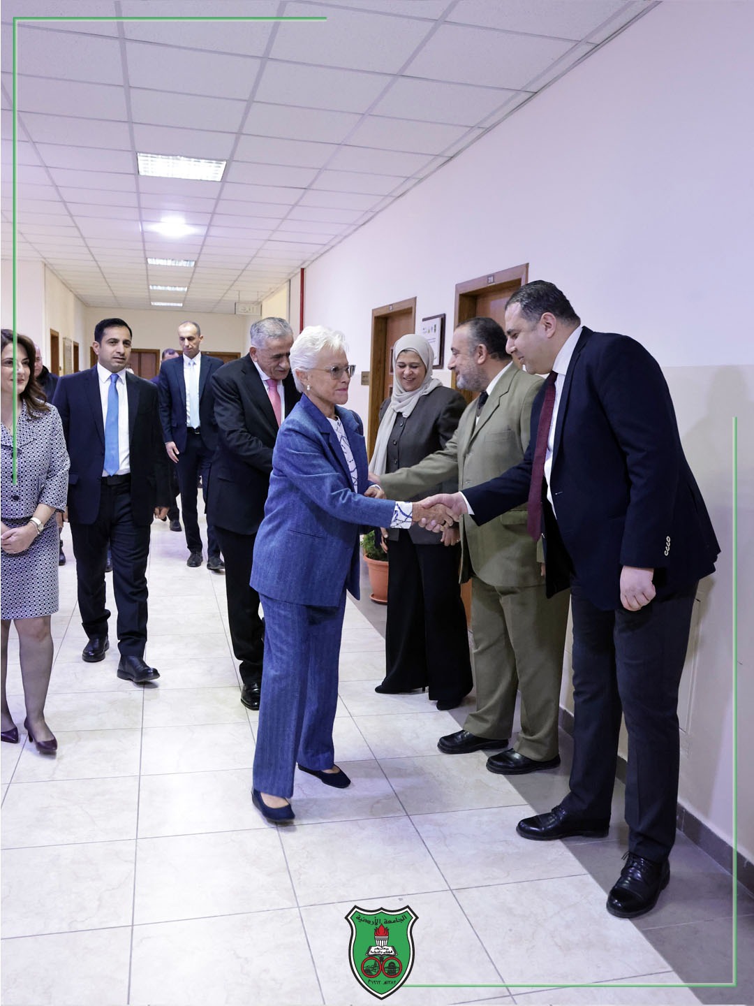 Madar Al-Saa Images 0.17439188130515215