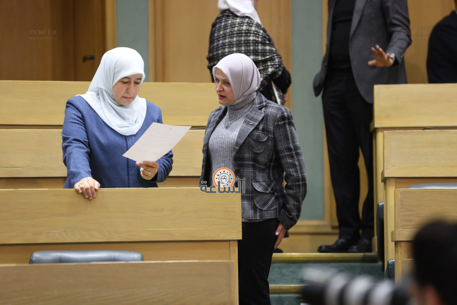 Madar Al-Saa Images 0.8227899887933239