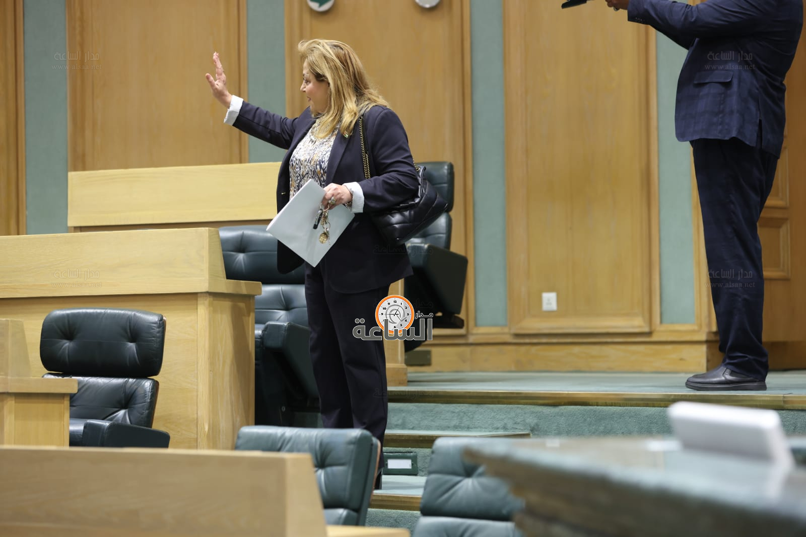 Madar Al-Saa Images 0.42571823631970385