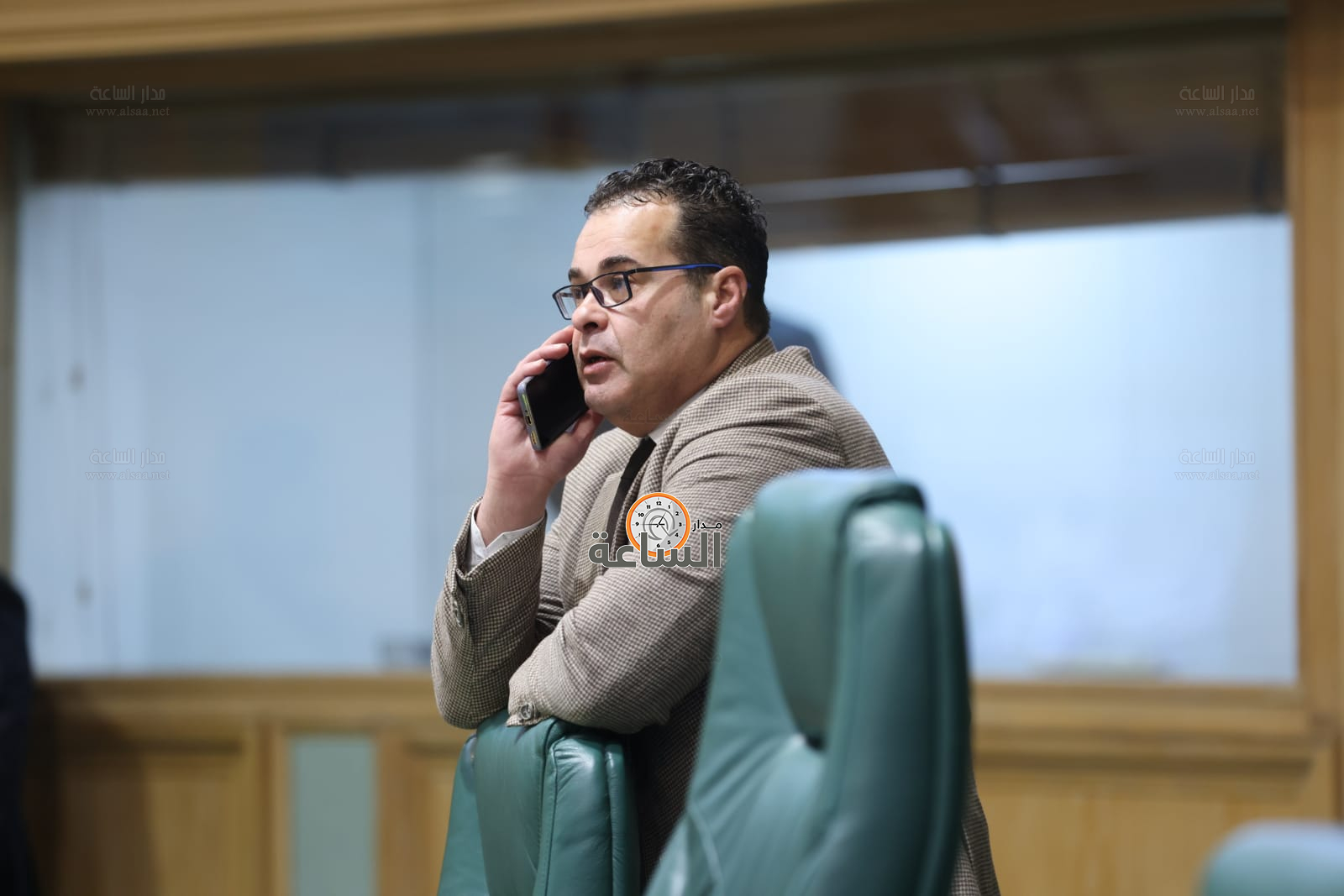 Madar Al-Saa Images 0.6887644797774815