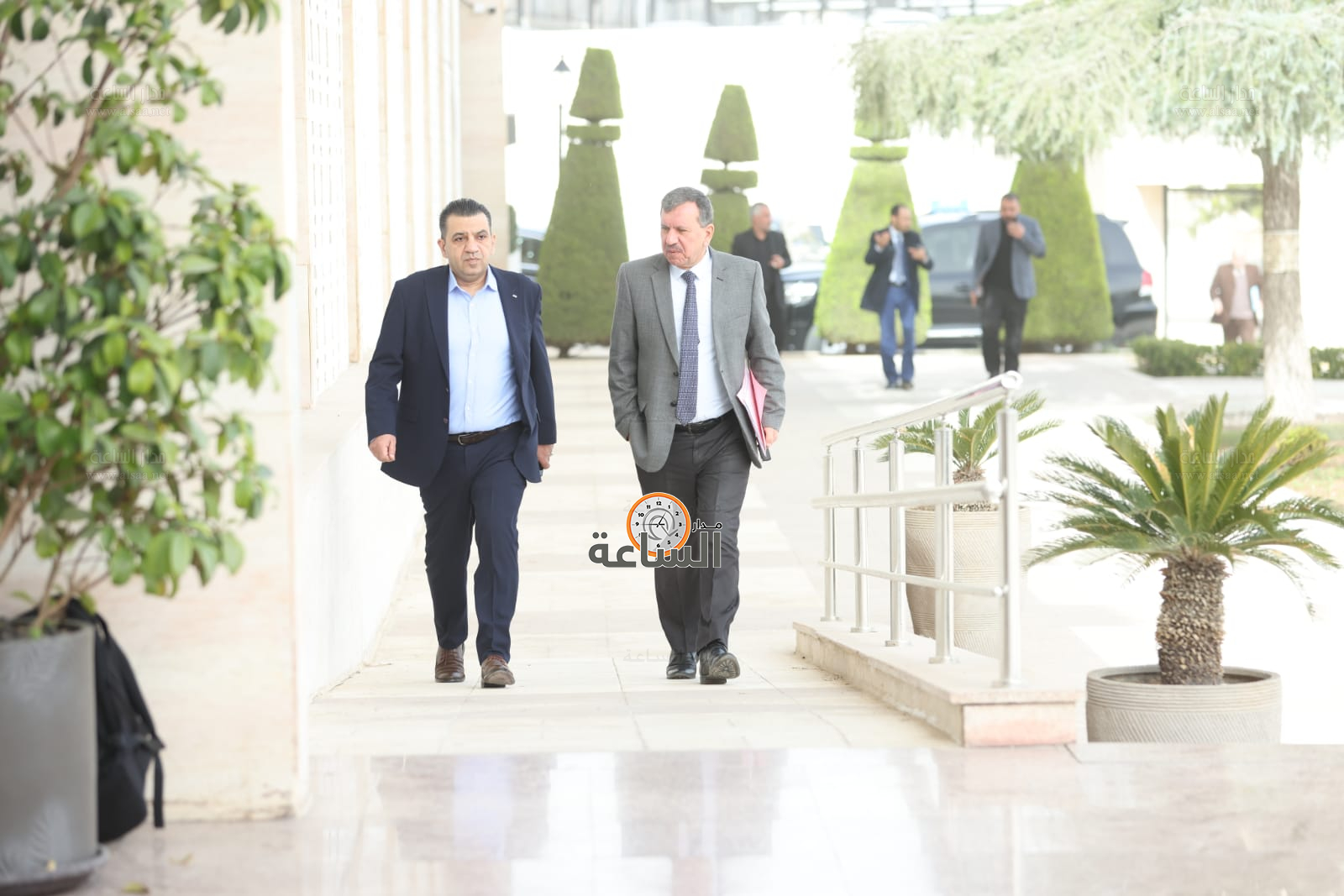 Madar Al-Saa Images 0.9944274334281088