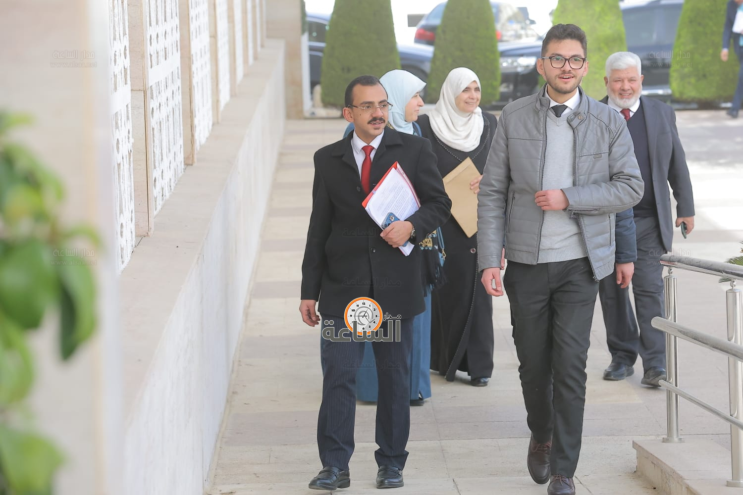 Madar Al-Saa Images 0.18589375358463822