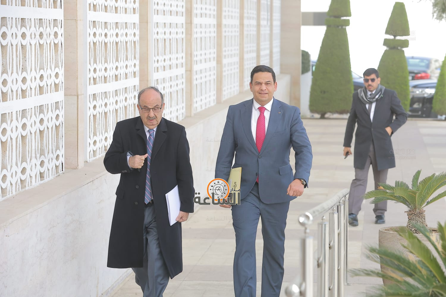 Madar Al-Saa Images 0.18971427245229855