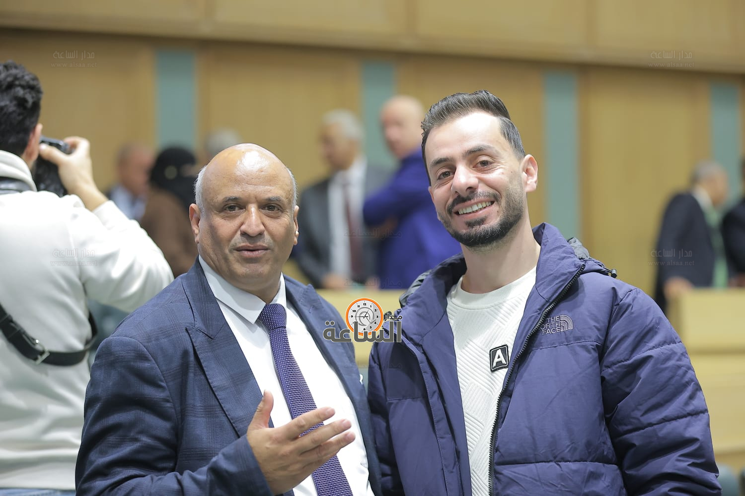 Madar Al-Saa Images 0.20367960007378993