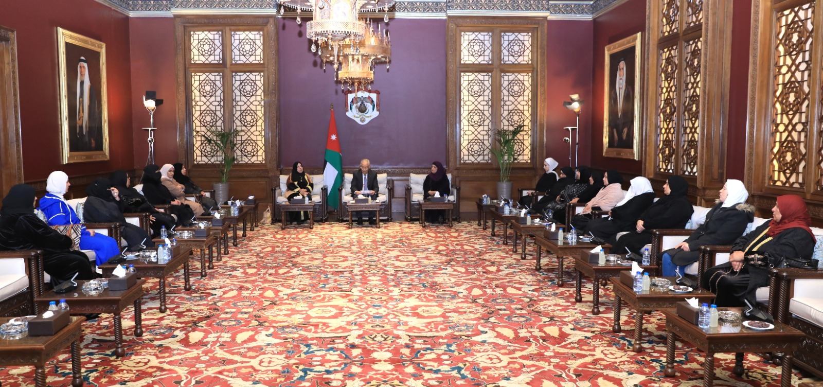 Madar Al-Saa Images 0.5791466232870477