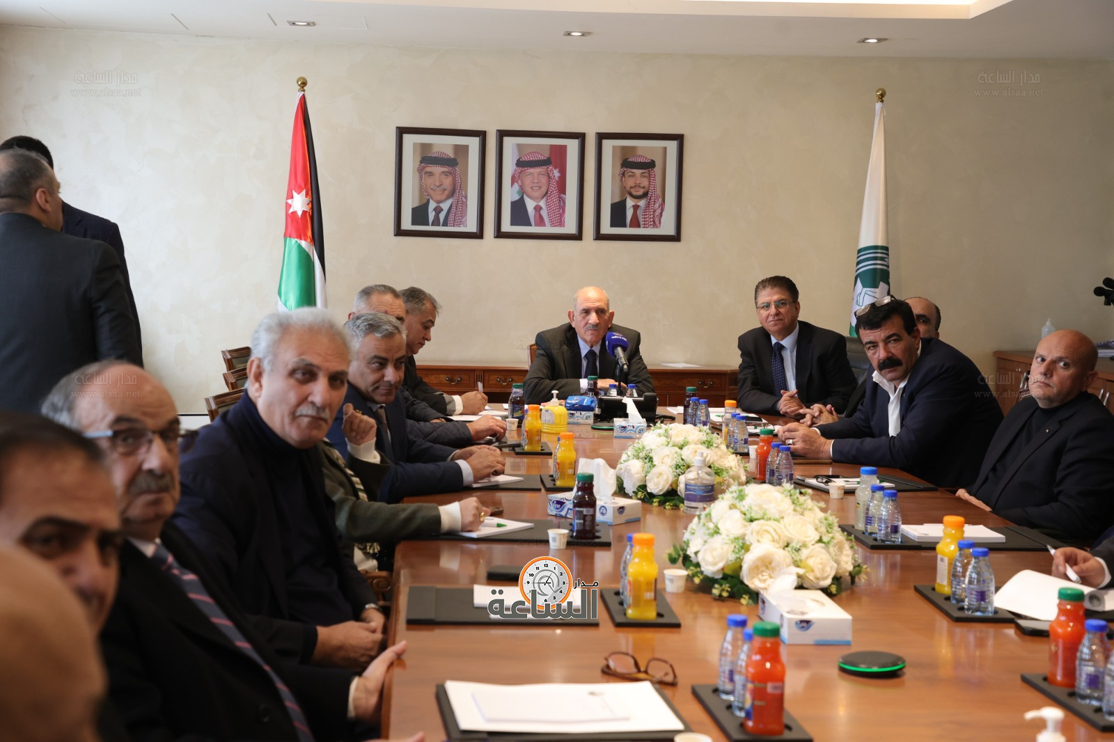 Madar Al-Saa Images 0.5480748470995074