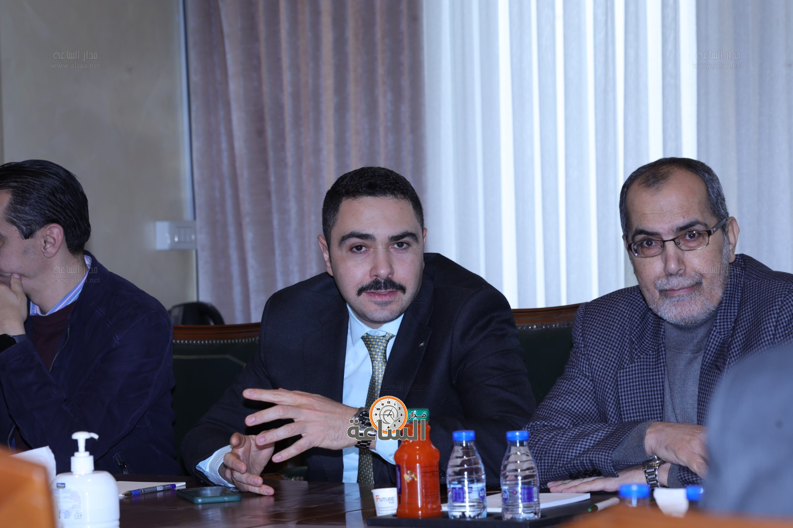 Madar Al-Saa Images 0.011576460122630139