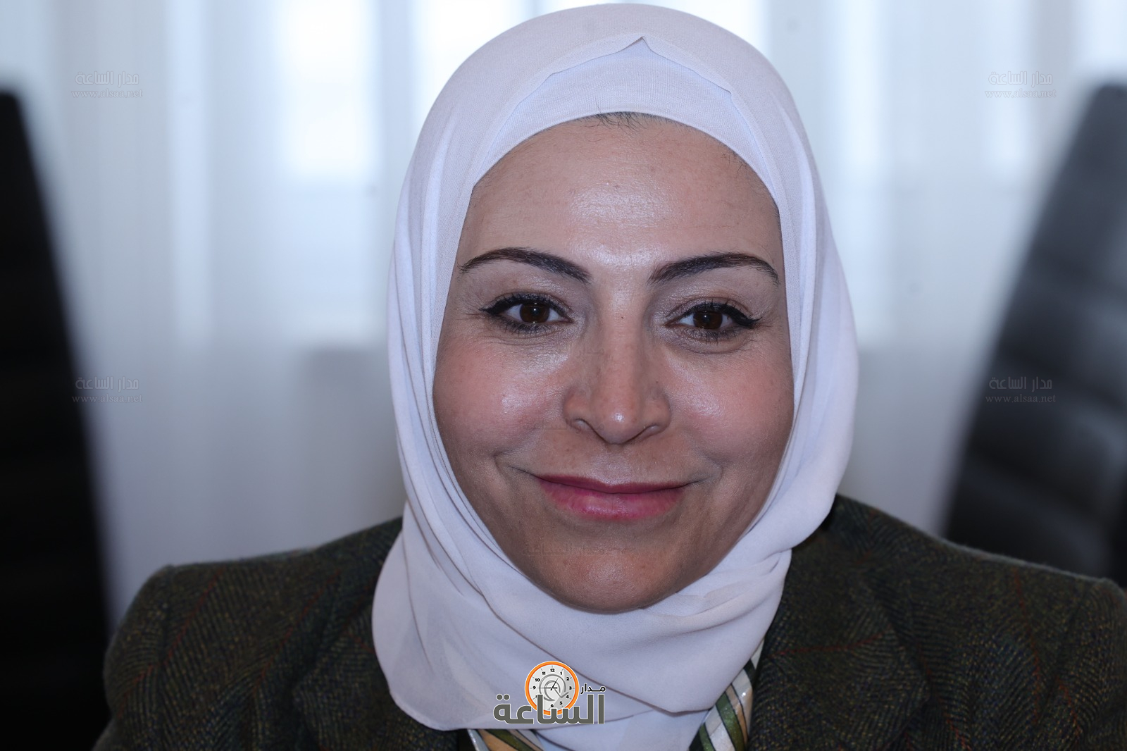 Madar Al-Saa Images 0.8788136354522184