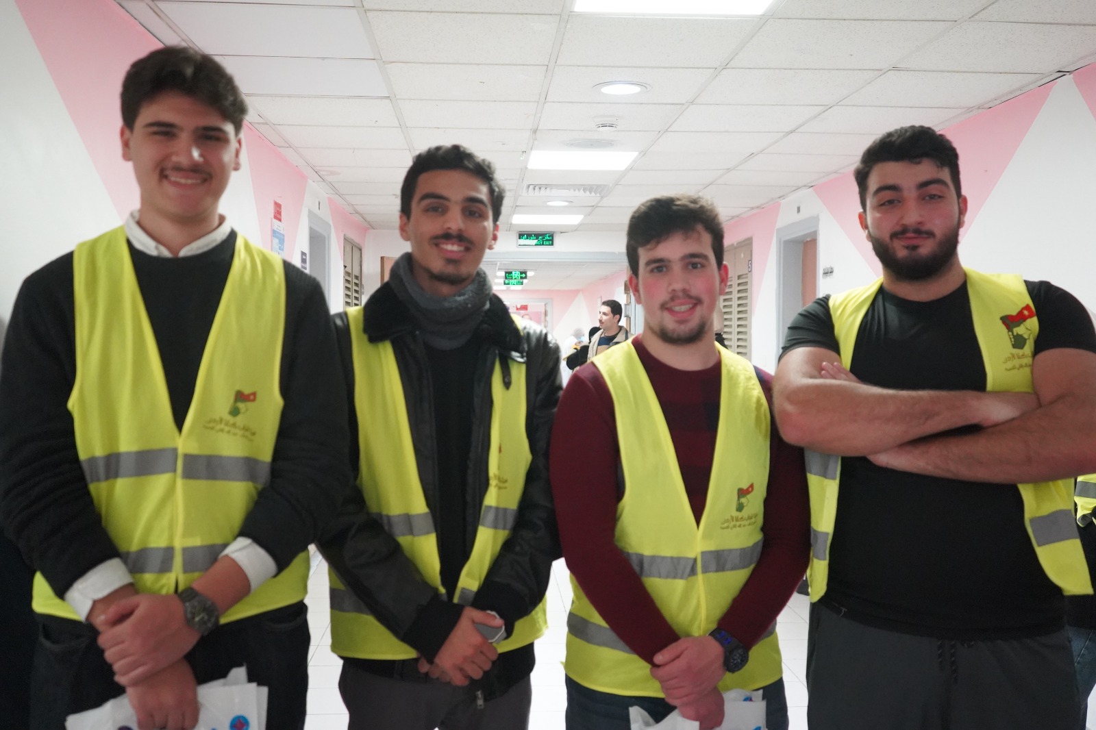 Madar Al-Saa Images 0.5517735860172671