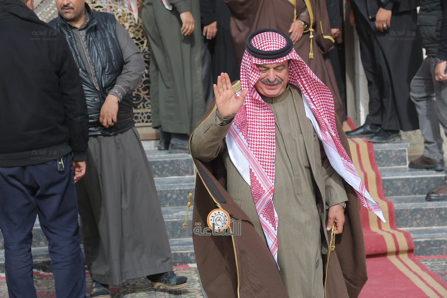 Madar Al-Saa Images 0.3942054049163817