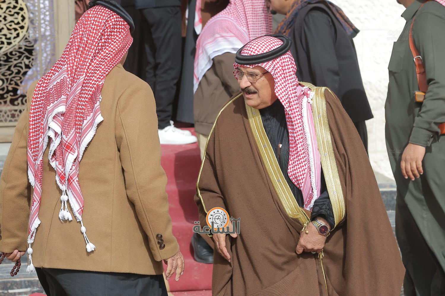 Madar Al-Saa Images 0.4225583897569277