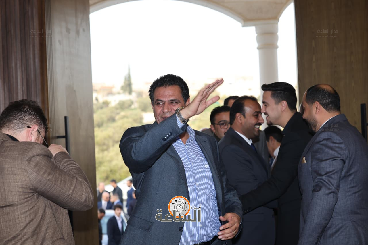 Madar Al-Saa Images 0.7201307699816337