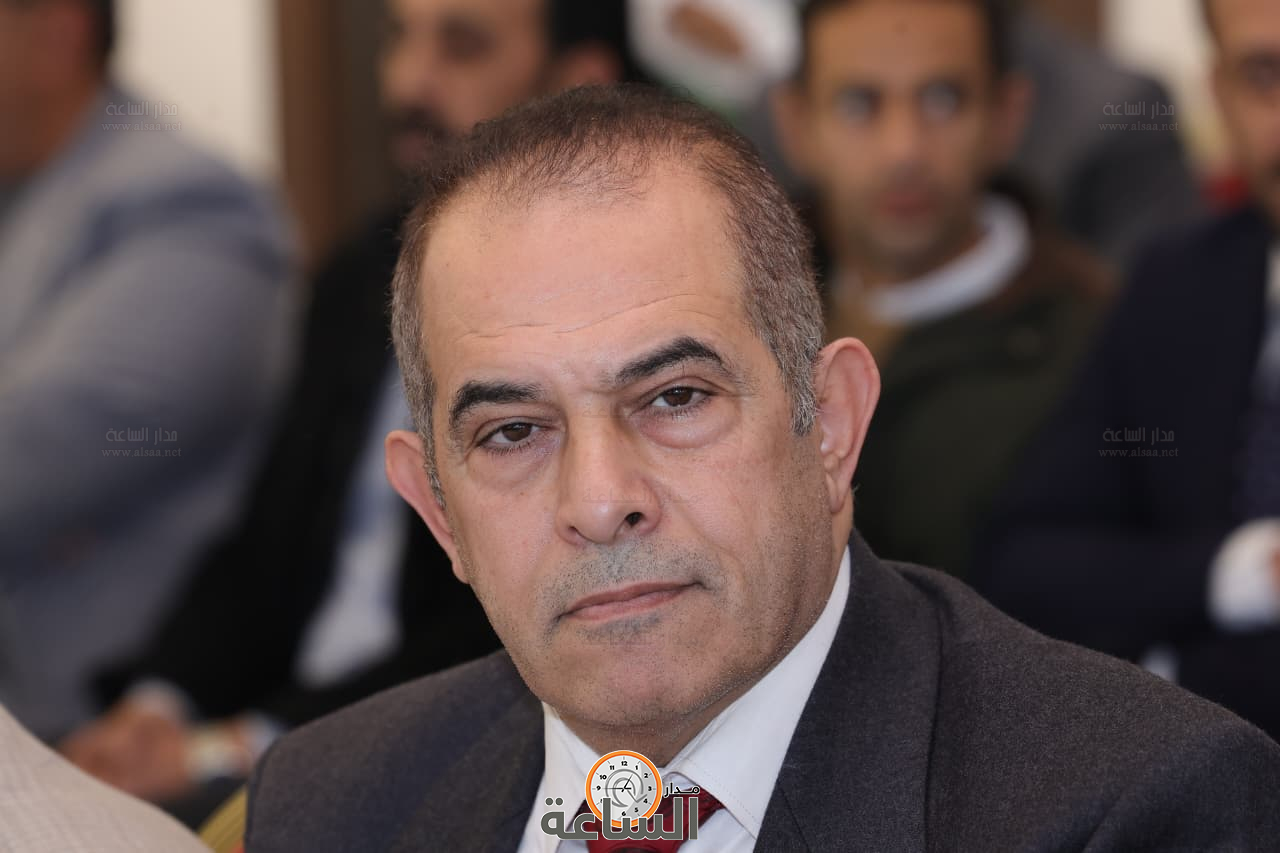 Madar Al-Saa Images 0.17677865732170228