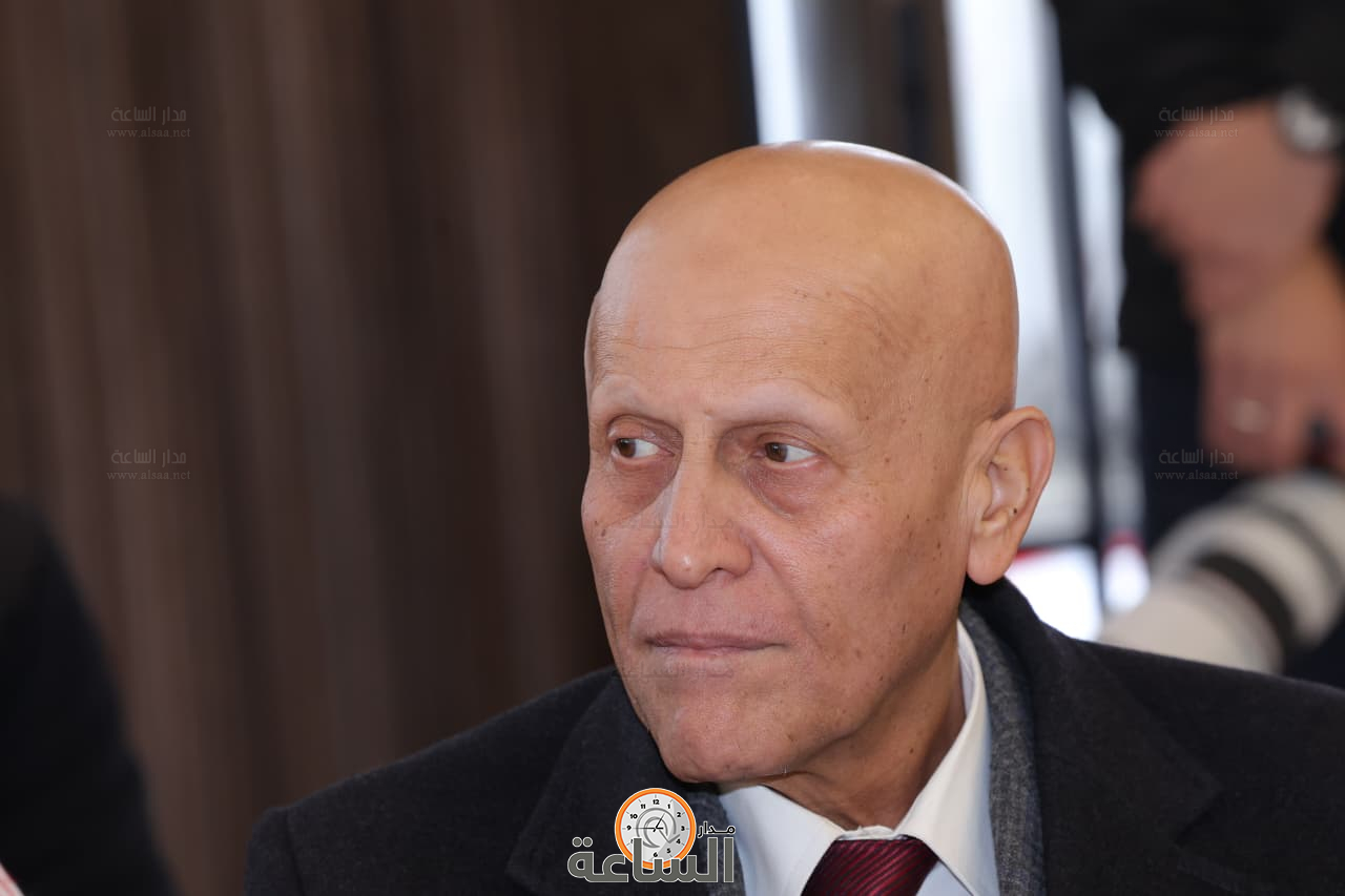 Madar Al-Saa Images 0.4319259757350292