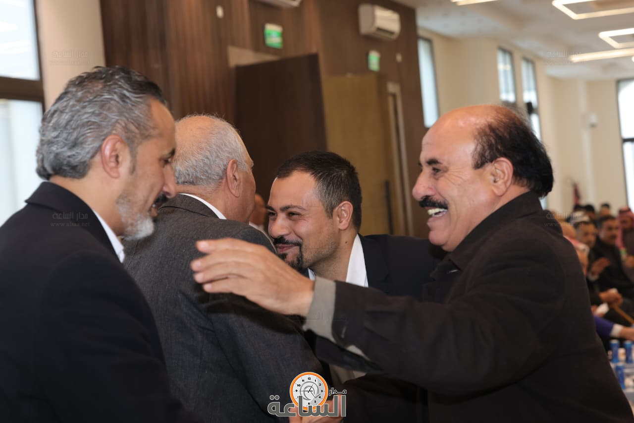 Madar Al-Saa Images 0.19943215579148965