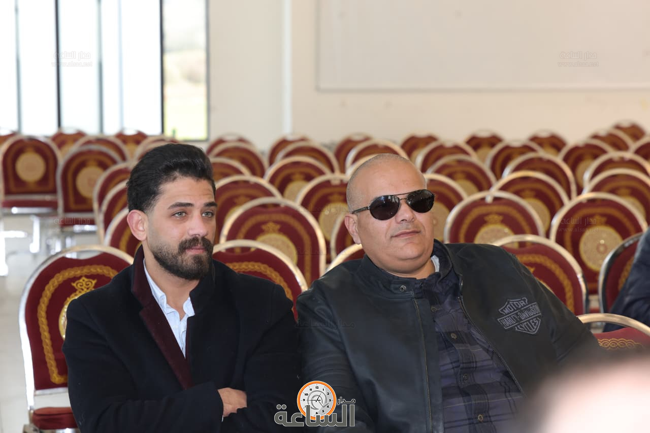 Madar Al-Saa Images 0.4773115235994122