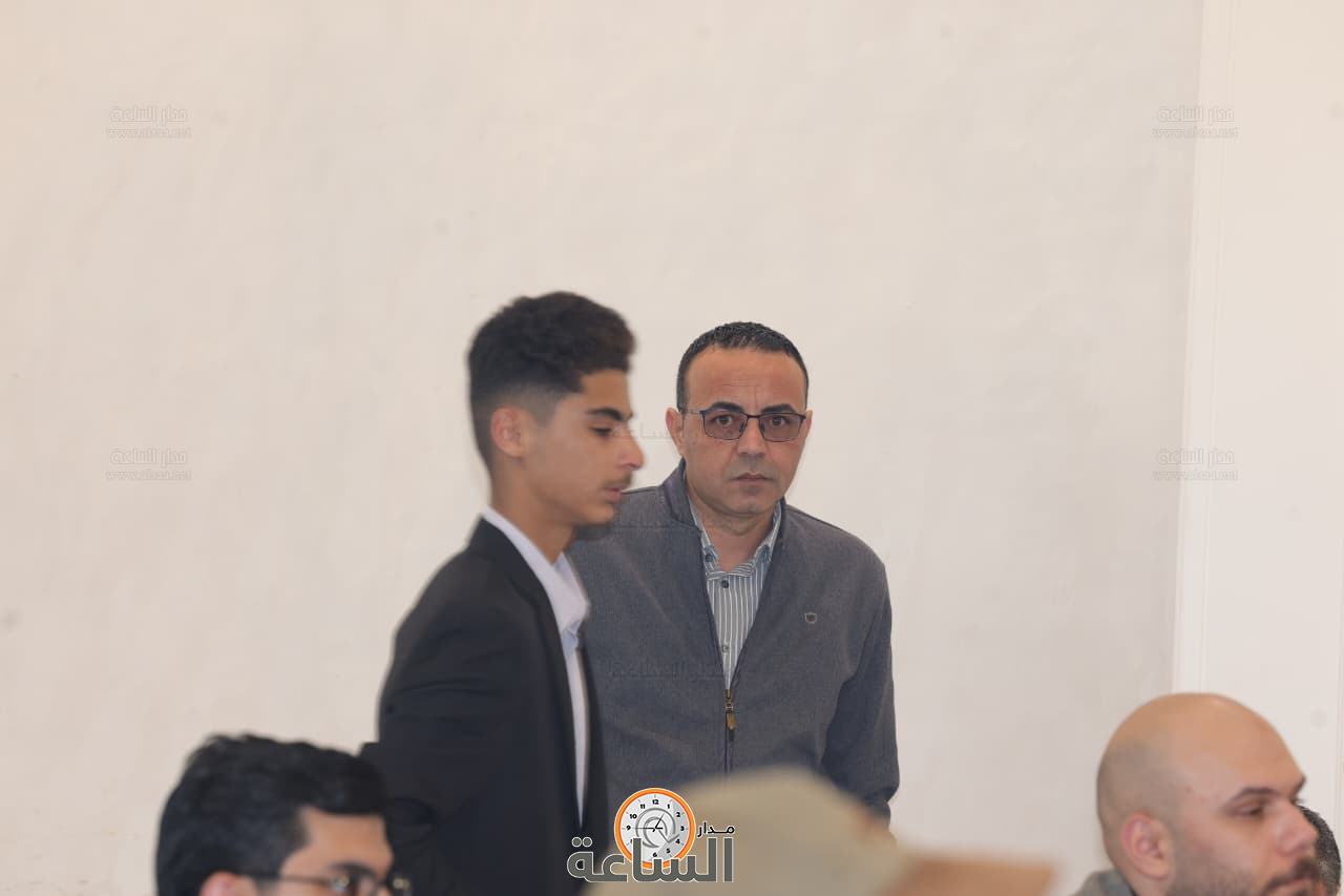 Madar Al-Saa Images 0.8240592956570044