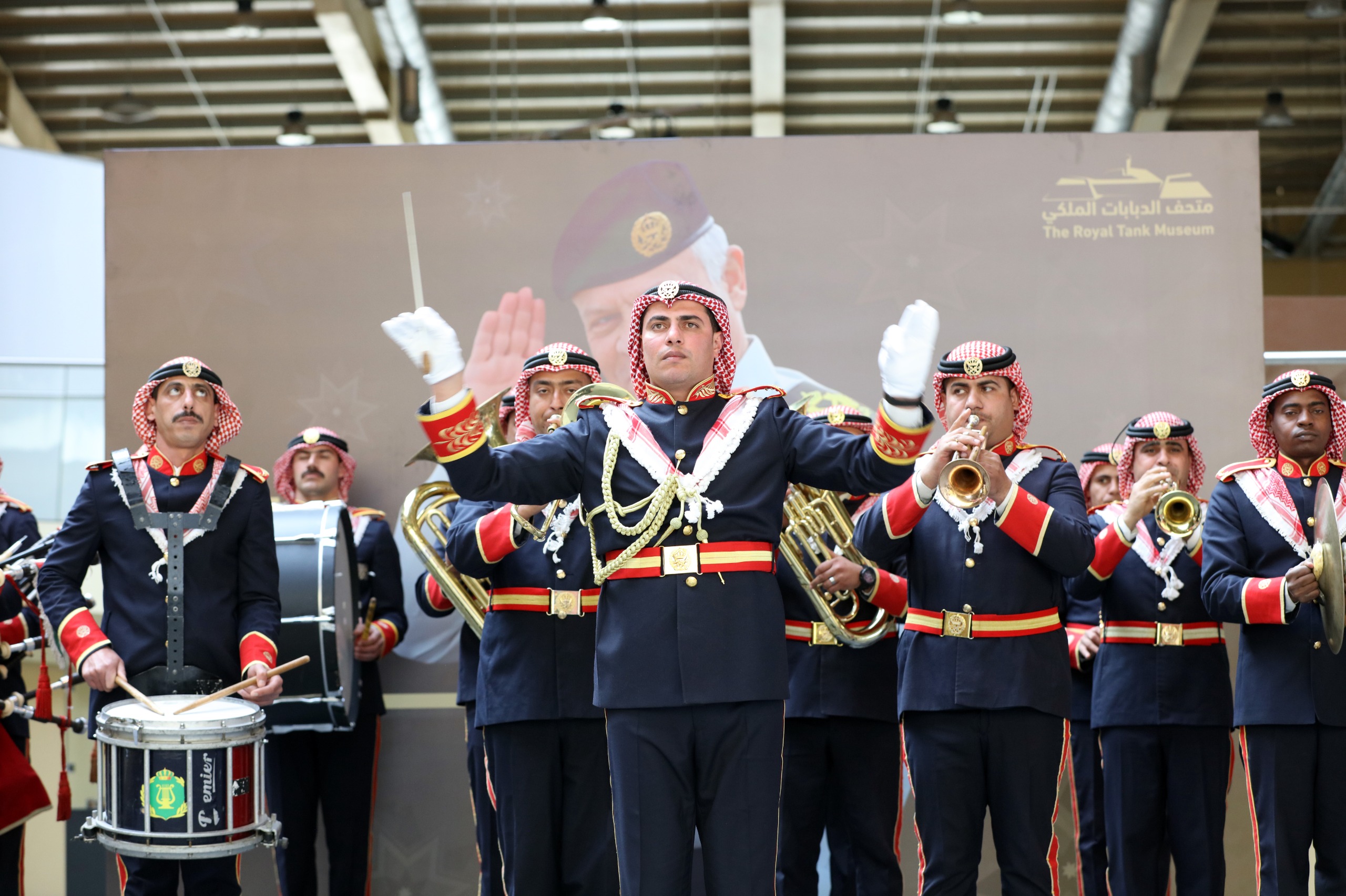 Madar Al-Saa Images 0.21155107511726434