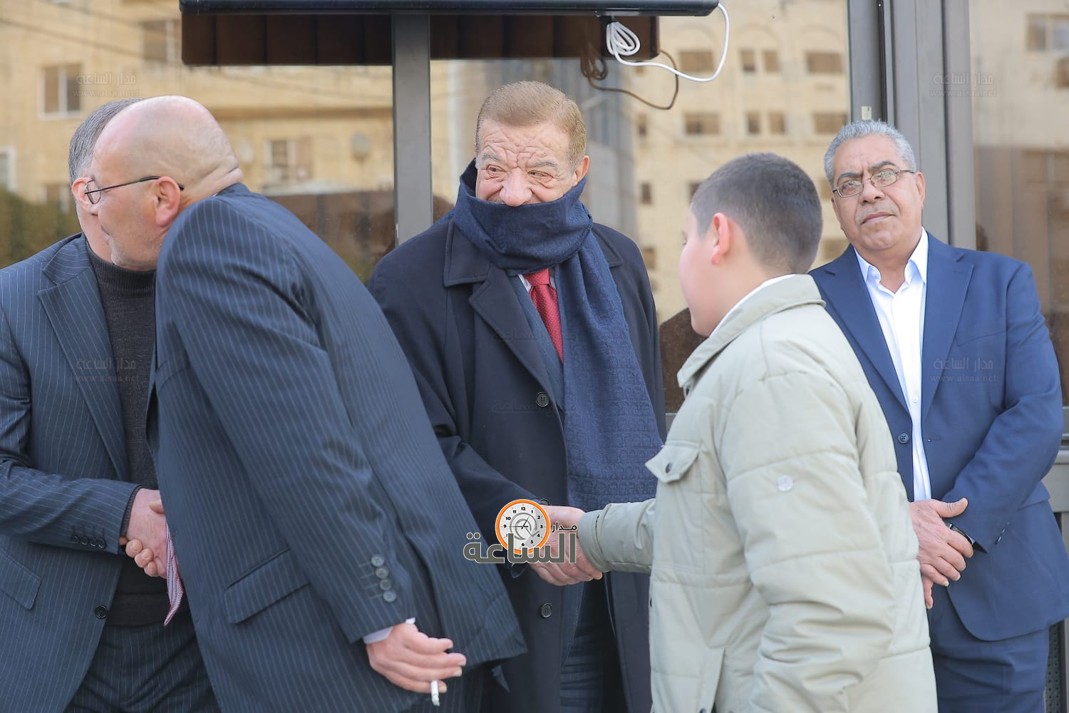 Madar Al-Saa Images 0.43819160541667357