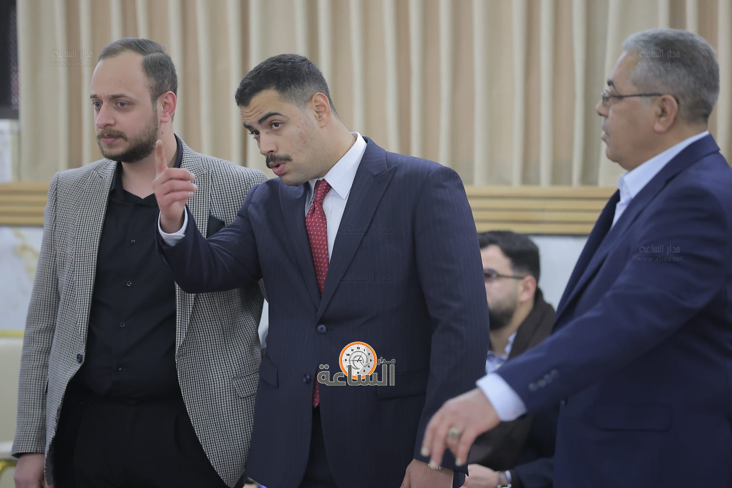 Madar Al-Saa Images 0.903492814233882