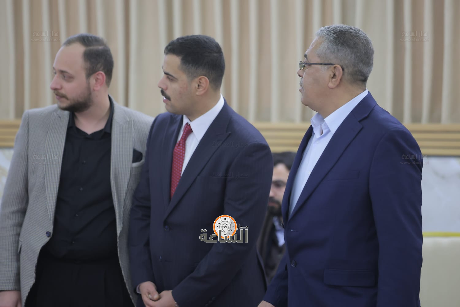 Madar Al-Saa Images 0.3070856595533522