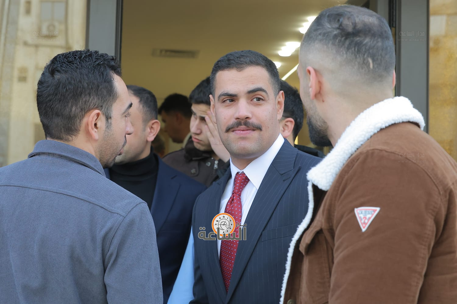 Madar Al-Saa Images 0.09549736790866892