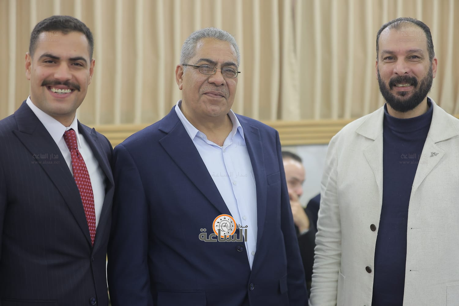 Madar Al-Saa Images 0.7381763179146947