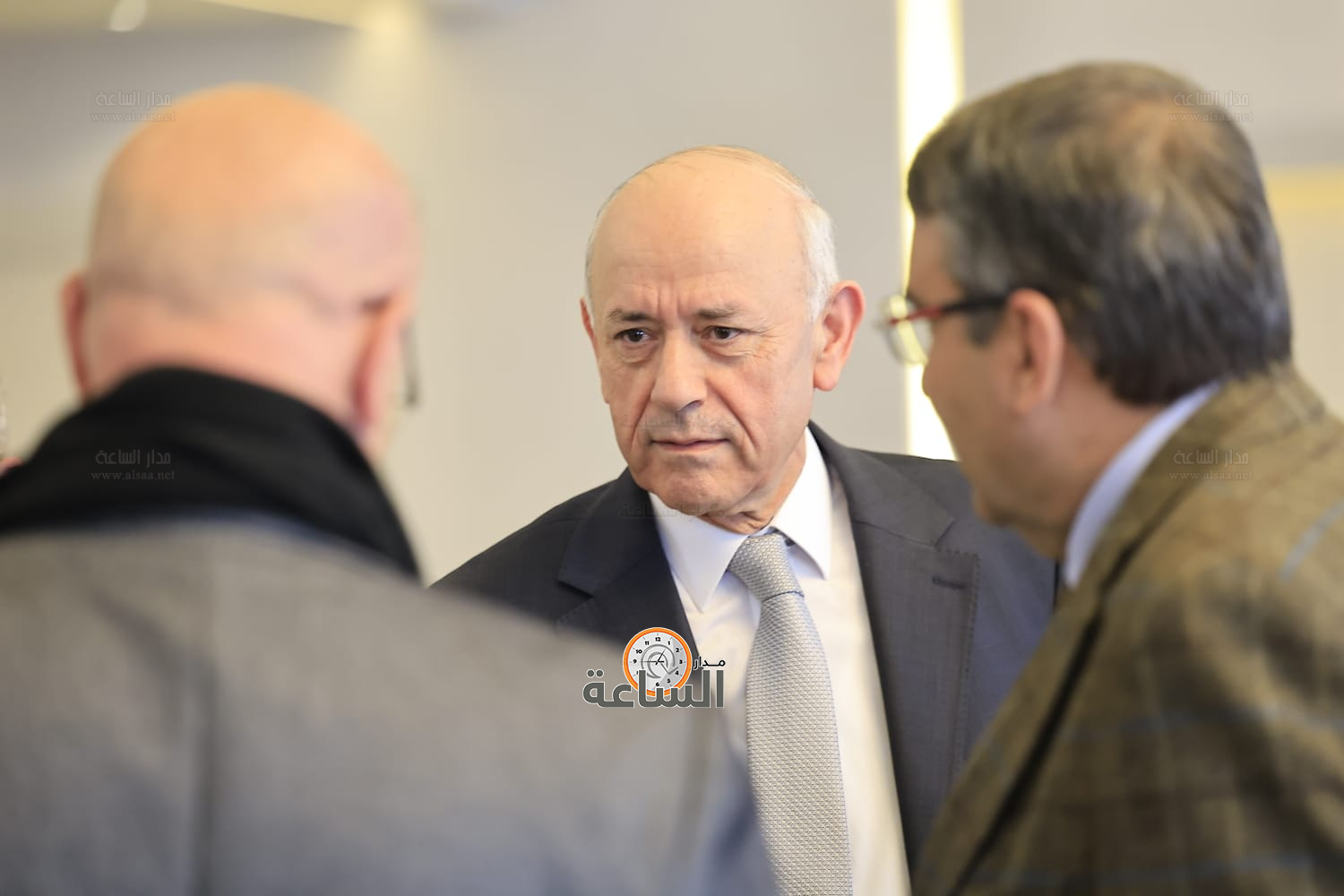 Madar Al-Saa Images 0.47401505151921575