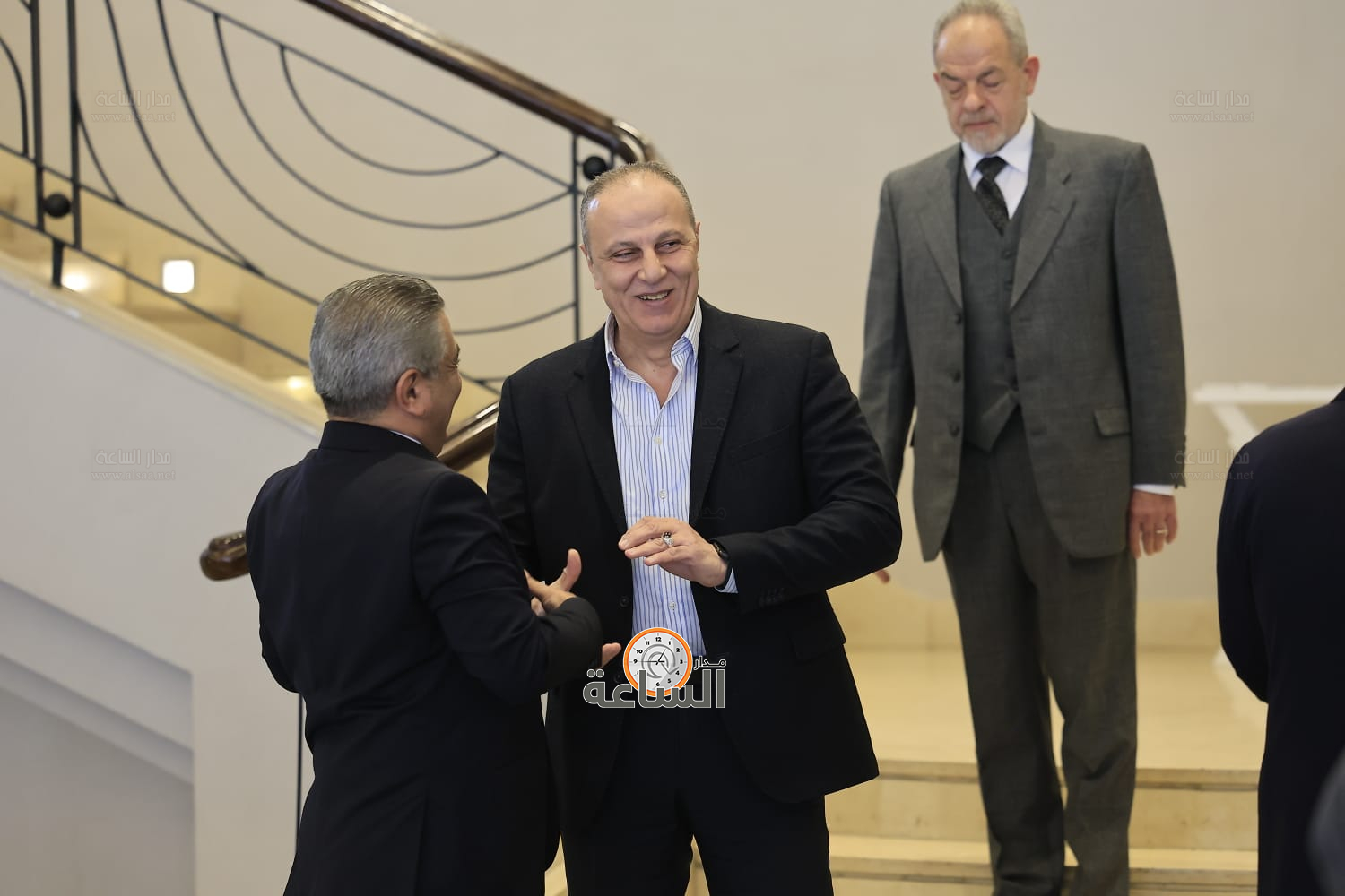 Madar Al-Saa Images 0.16702550258274496