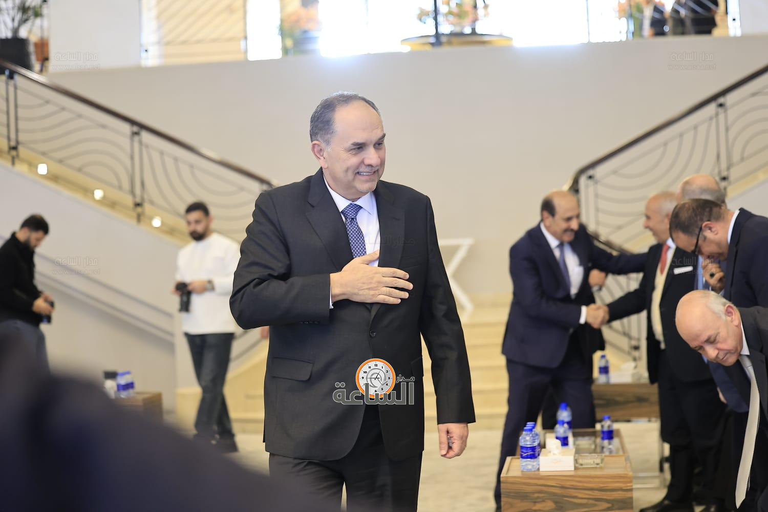 Madar Al-Saa Images 0.43931289881553526