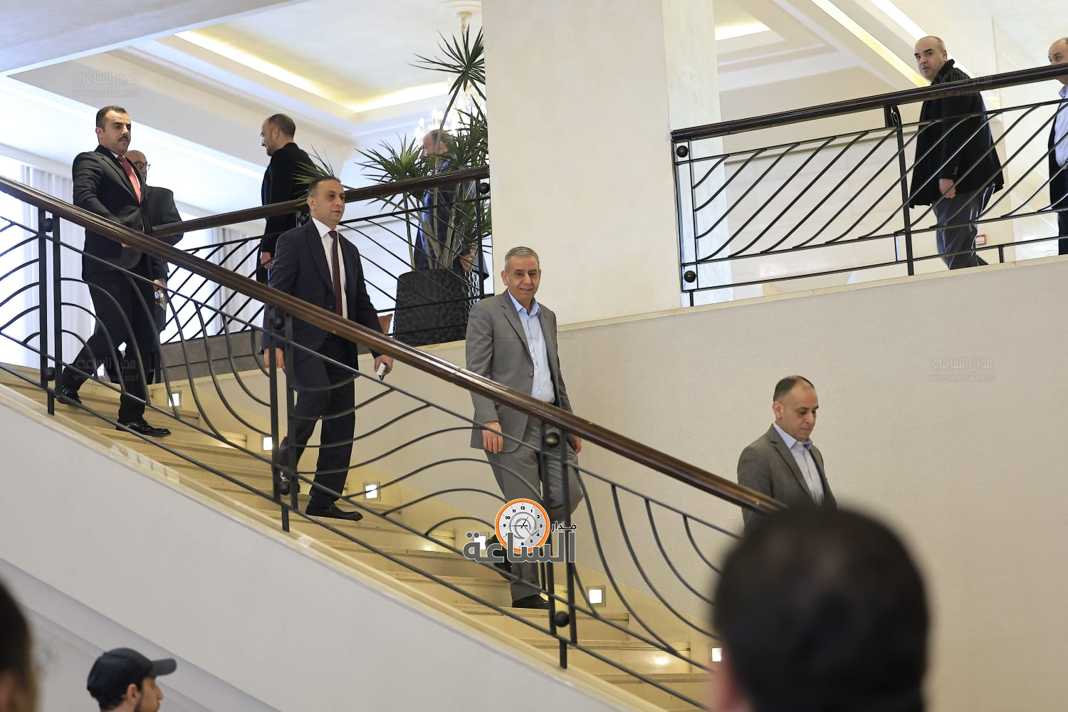 Madar Al-Saa Images 0.1028566784992121