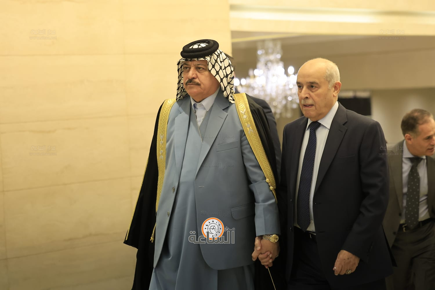 Madar Al-Saa Images 0.9683623182110083