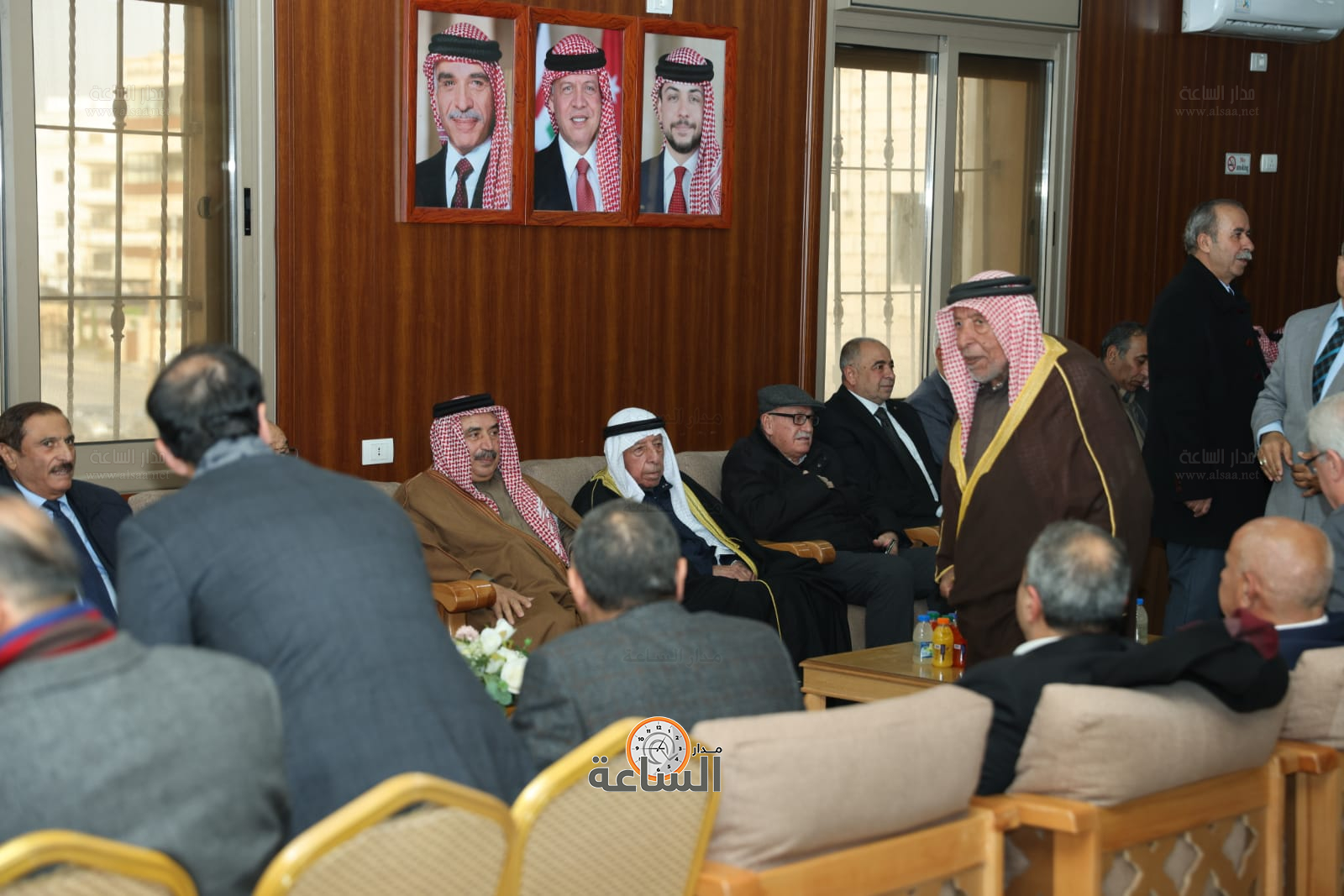 Madar Al-Saa Images 0.3571648711669789