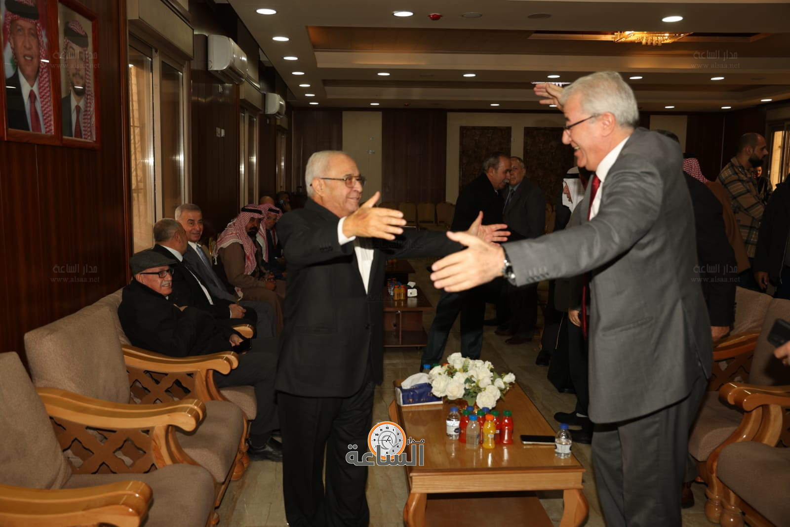 Madar Al-Saa Images 0.383236836733005