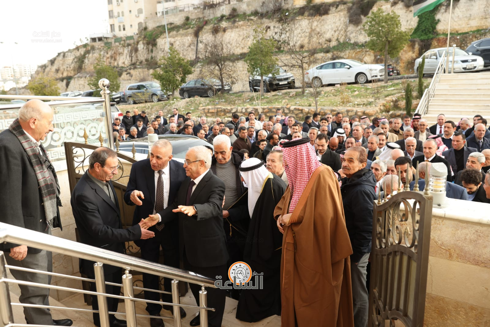 Madar Al-Saa Images 0.6403664412320046