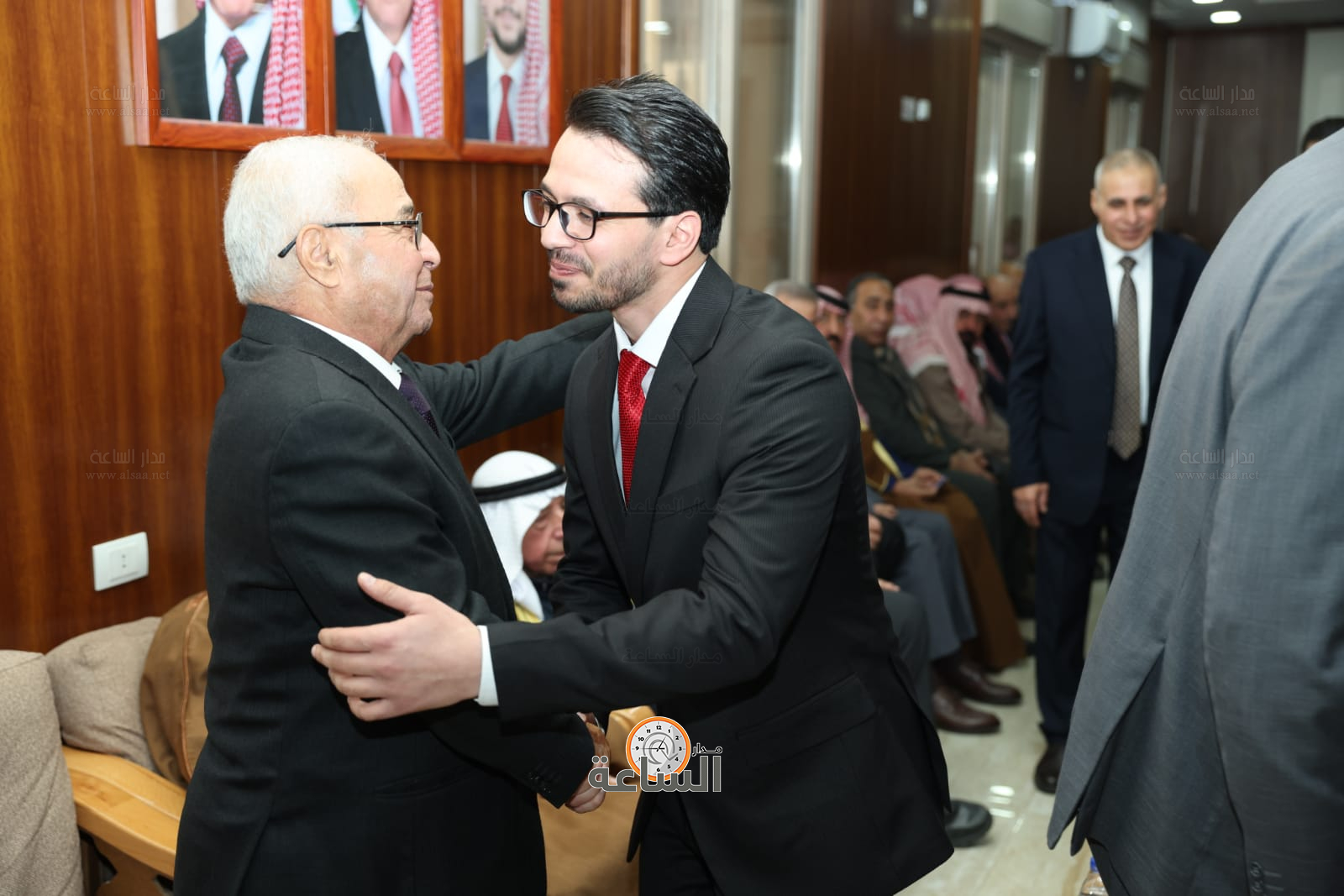 Madar Al-Saa Images 0.06732367851873788