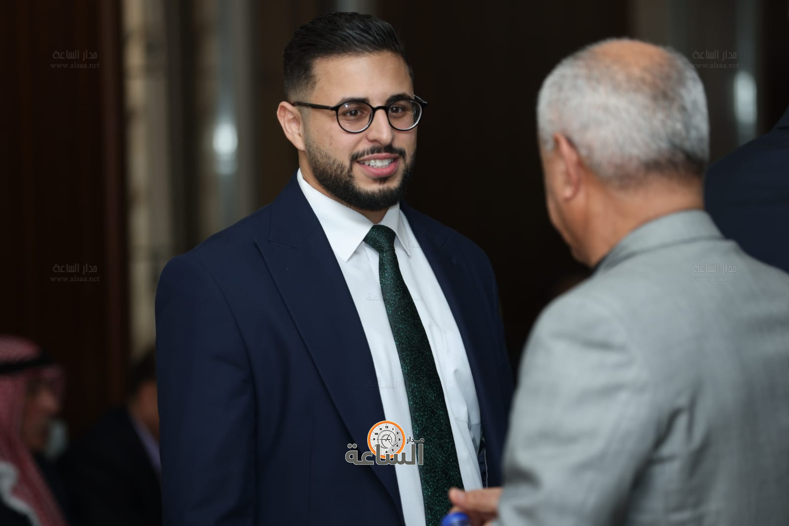 Madar Al-Saa Images 0.591135608877887