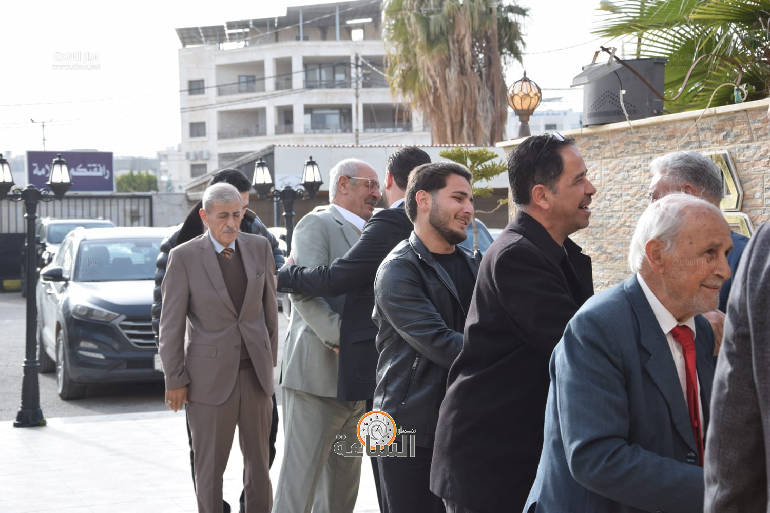 Madar Al-Saa Images 0.515185655307997