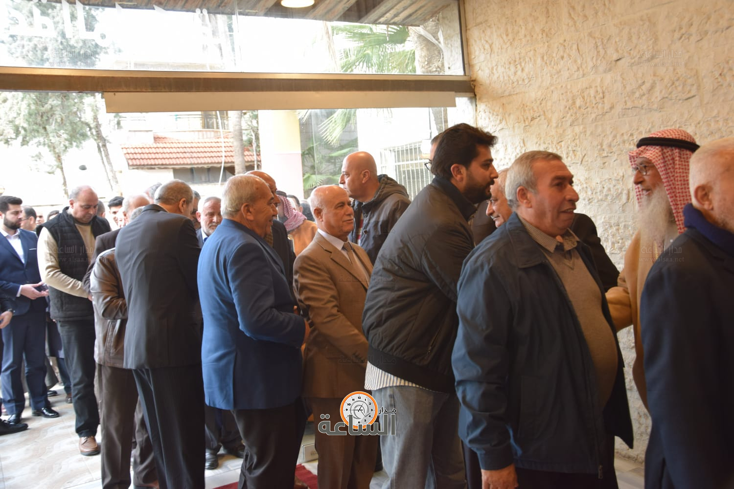 Madar Al-Saa Images 0.4568227378345878