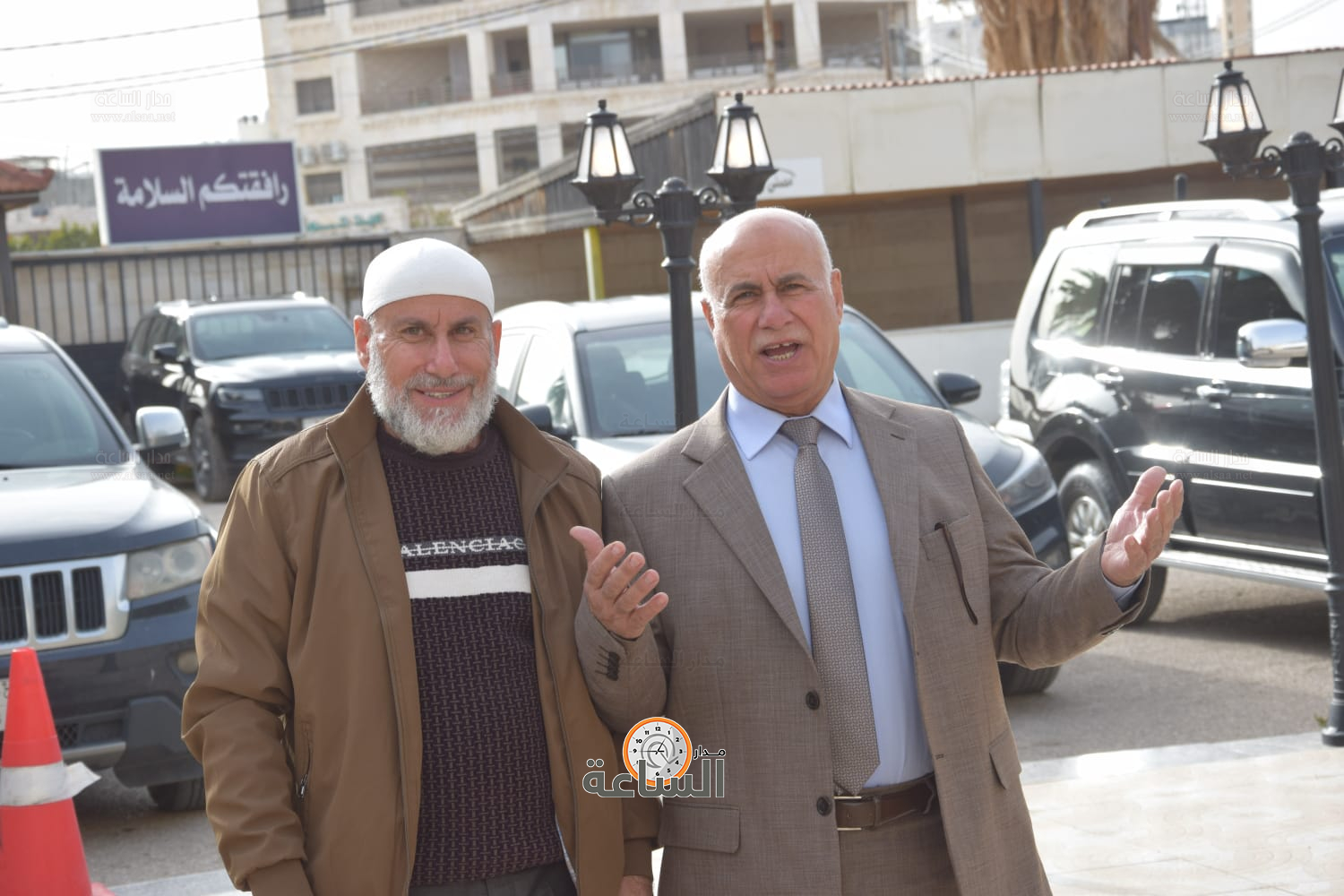 Madar Al-Saa Images 0.8557596298206469